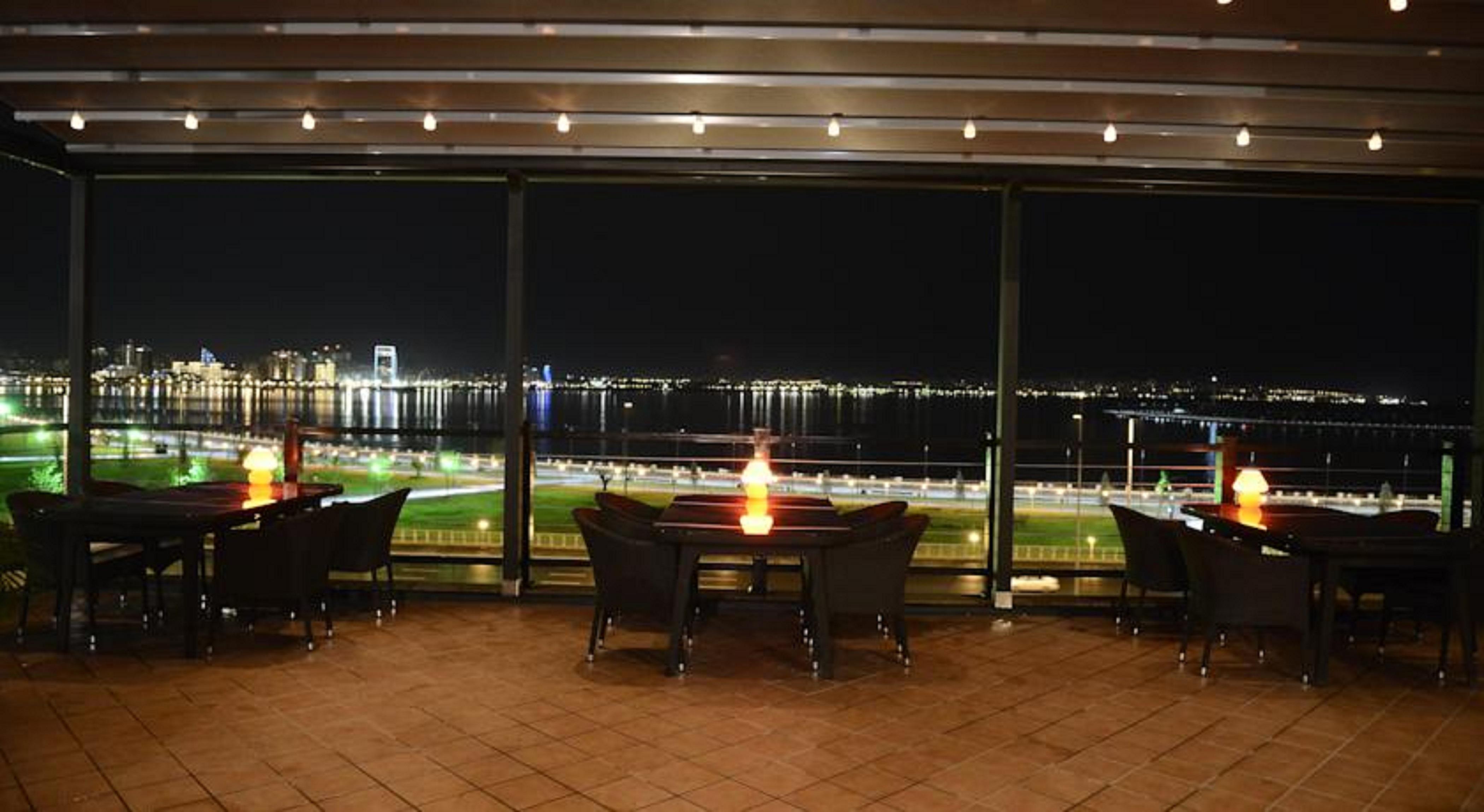 Riviera Hotel Baku Extérieur photo