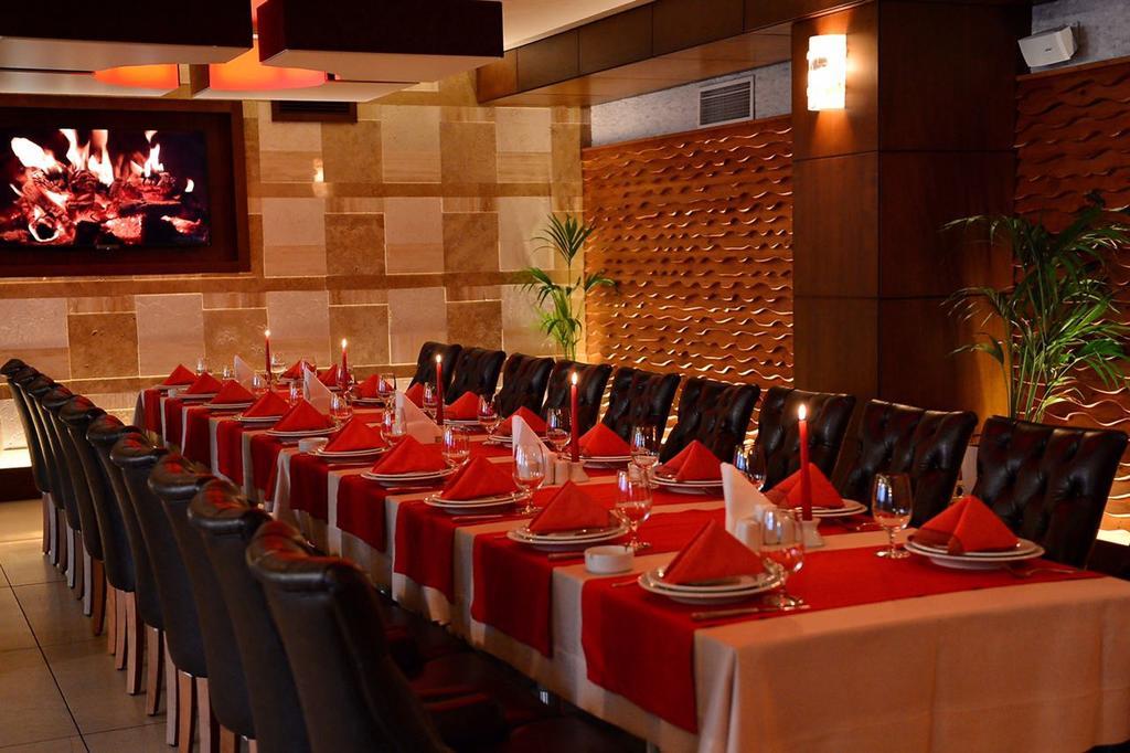 Riviera Hotel Baku Extérieur photo