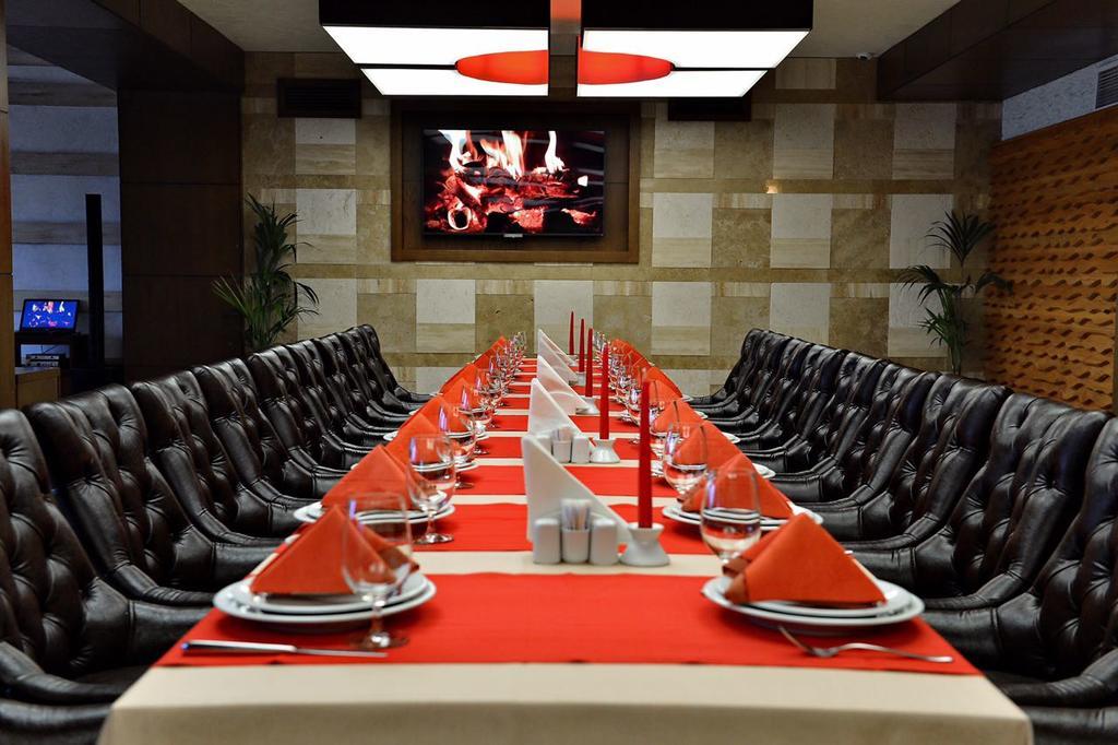Riviera Hotel Baku Extérieur photo